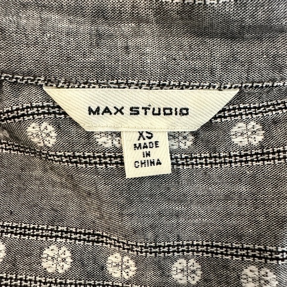 Max Studio XS Shift Dress Grey Patterned V Neck Collared Button NWOT - Picture 8 of 10